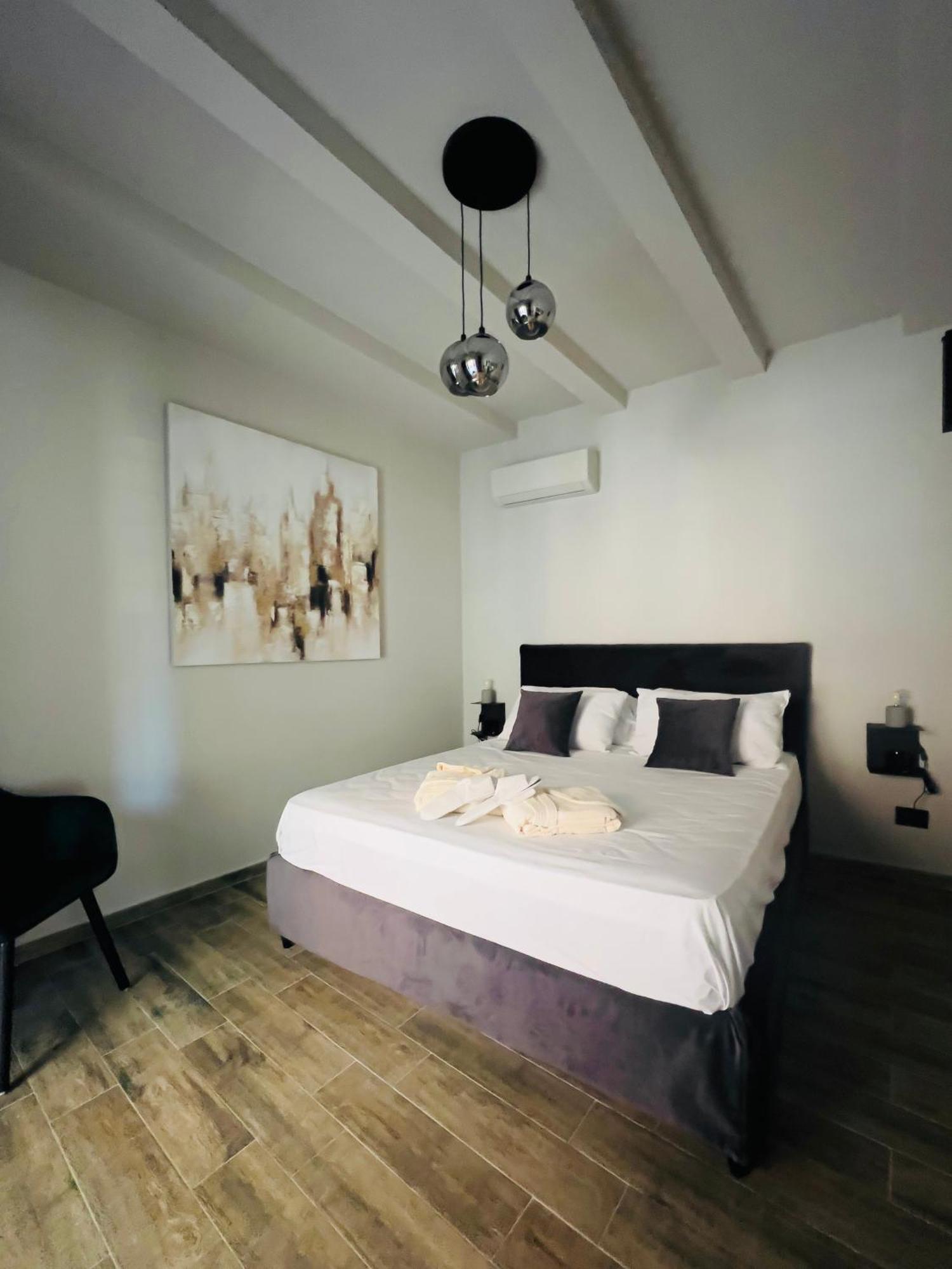 Vicolo San Gaetano -Luxury Rooms- CTA Exterior foto